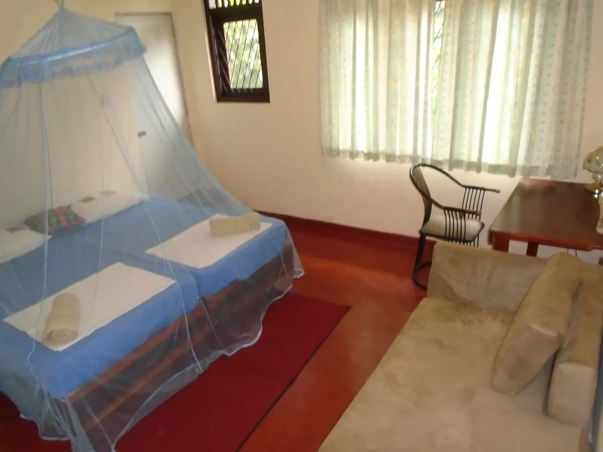 Homestay Sunny Hill Residence Kandy Sri Lanka